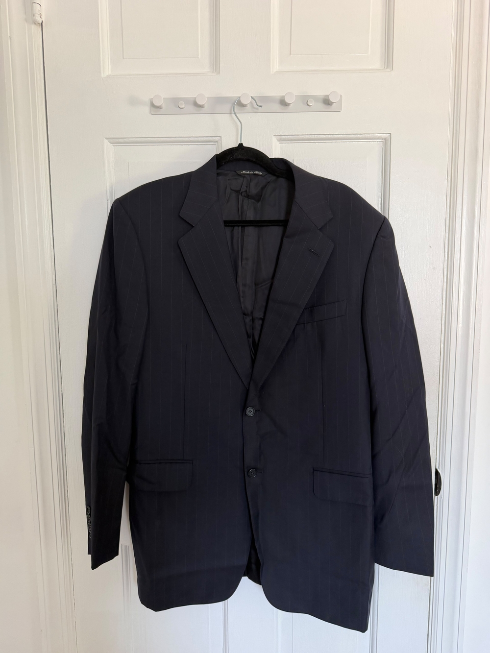 Canali Men's Dark Navy Pinstripe Two-Button Suit Jacket sz 42L designer Luxury